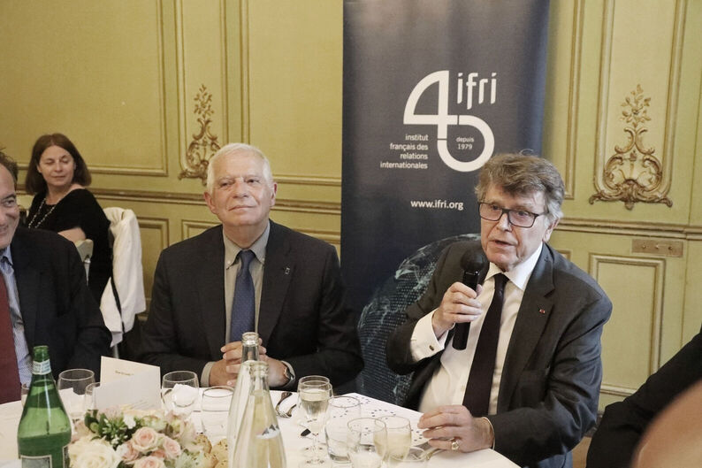 Dîner débat Joseph Borrel, Thierry de Montbrial