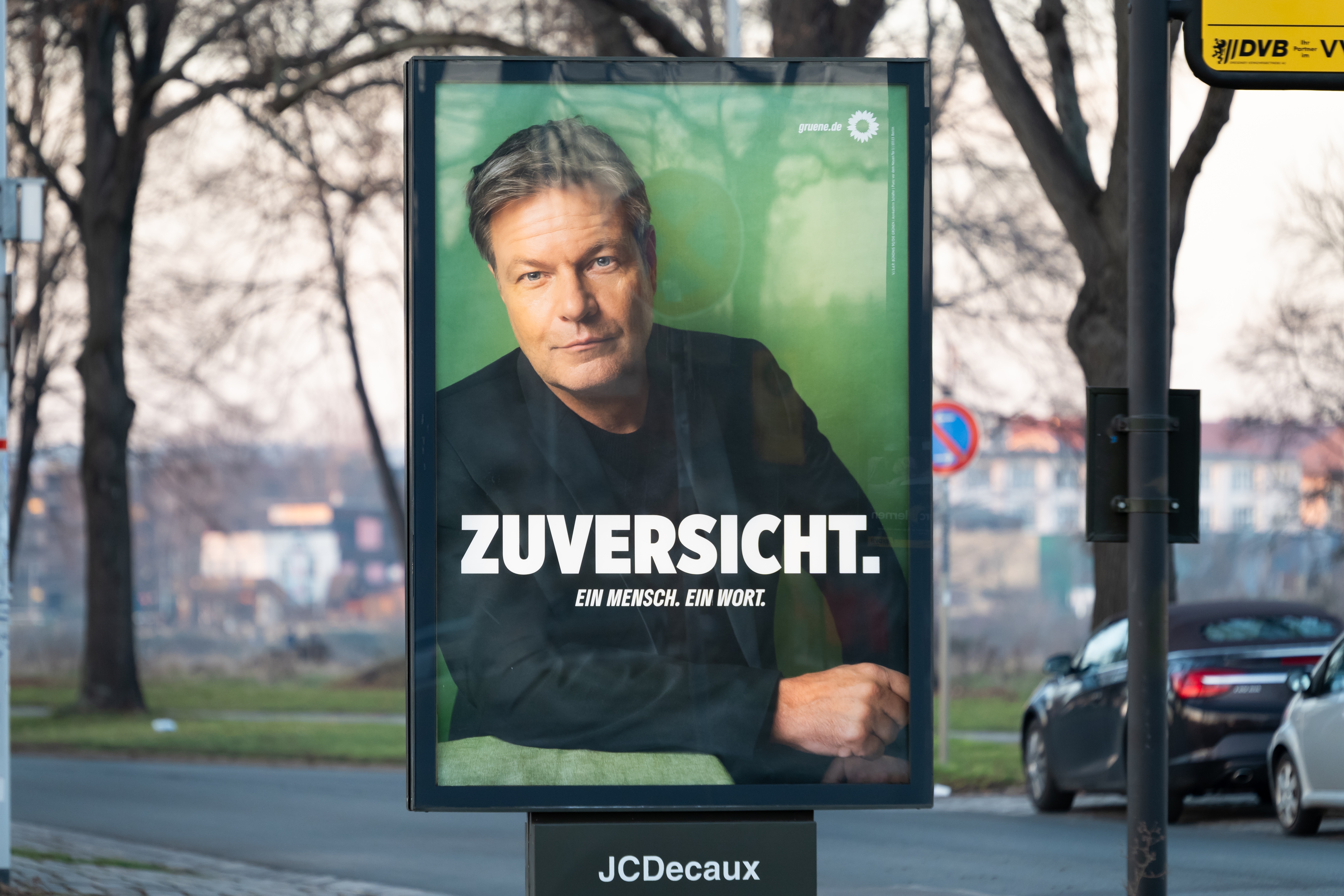 Dresde, Allemagne – 18 janvier 2025 : Affiche de la campagne électorale de Robert Habeck pour les élections législatives au Bundestag © Felix Geringswald/Shutterstock.com