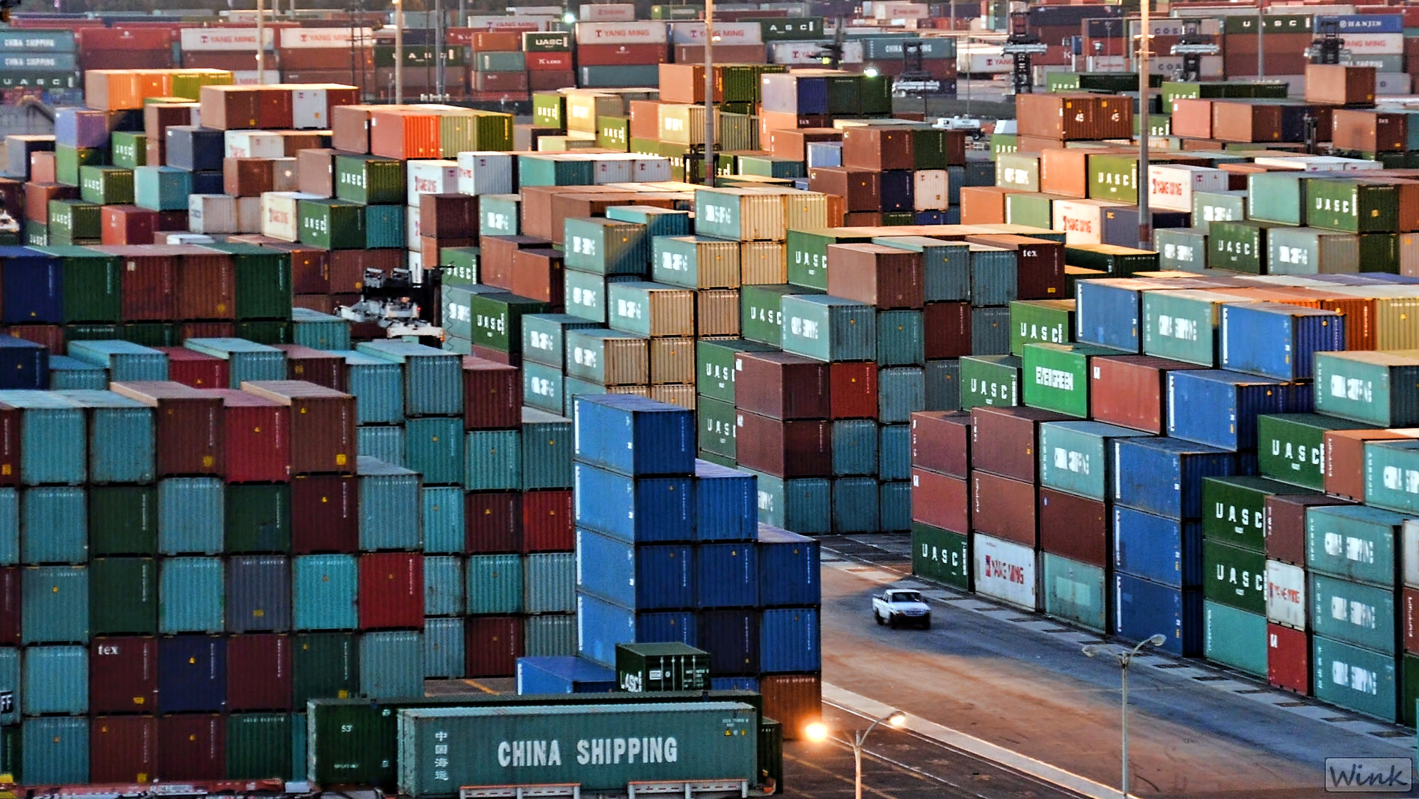 Containers, port of Los Angeles