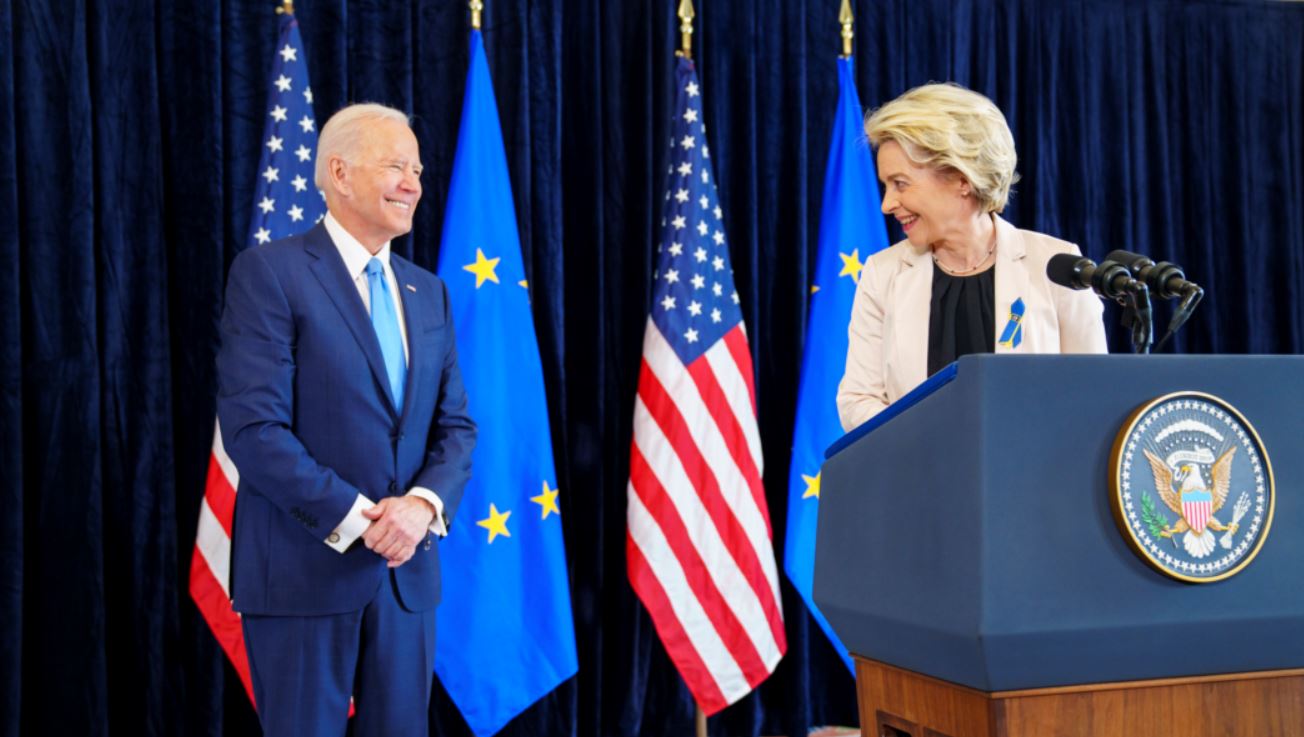 Le président Joe Biden et la présidente de la Commission européenne, Ursula von der Leyen - Bruxelles, mars 2022