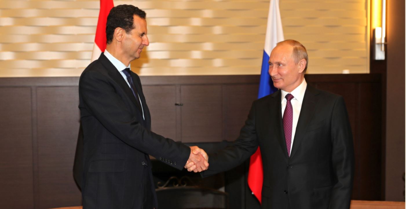 Vladimir Poutine rencontre Bachar el-Assad, le 17 mai 2018, à Sotchi en Russie.