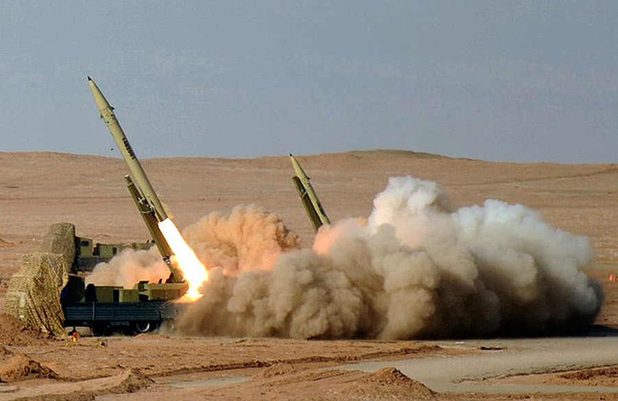 Tir de missile balistique iranien Fateh 110 pendant un exercice en 2012.