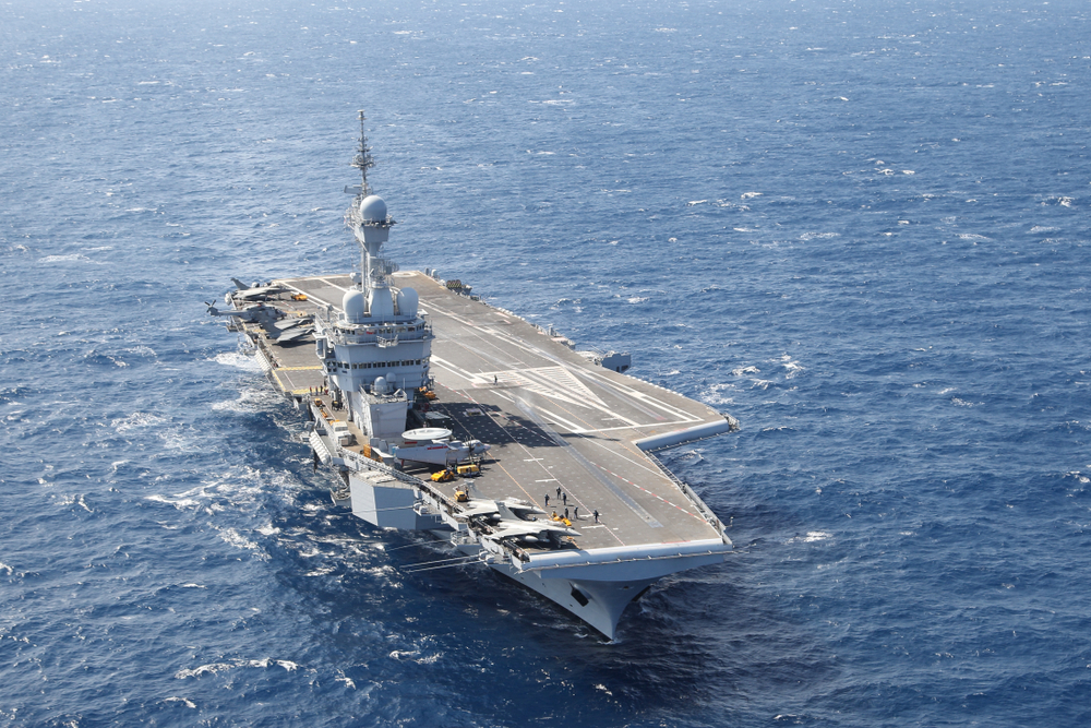 Le porte-avions français "Charles de Gaulle", Mer Méditerranée