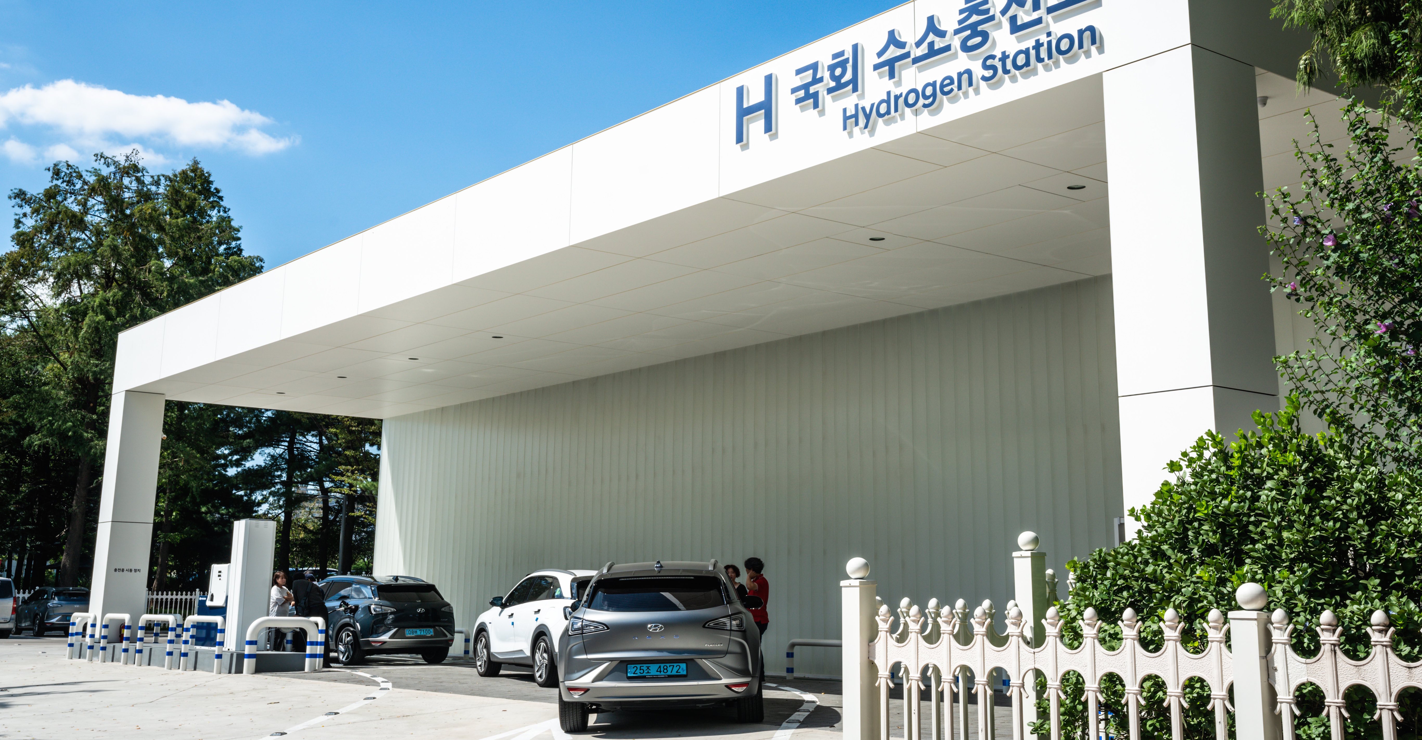 Seoul South Korea , 23 September 2019 : Hydrogen station of National Assembly in Seoul with Hyundai Nexo cars filling in South Korea