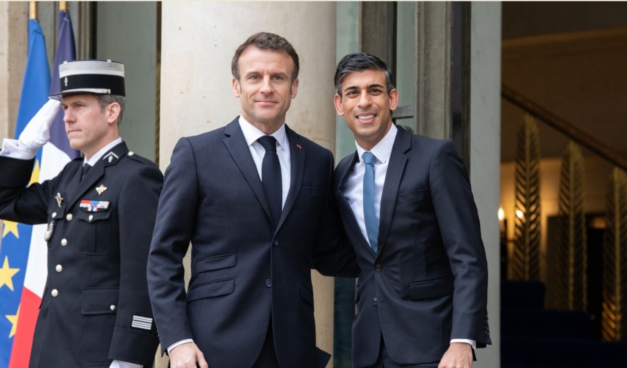 Le Président Emmanuel Macron accueille le Premier ministre du Royaume-Uni Rishi Sunak, Paris, 9 mars 2023