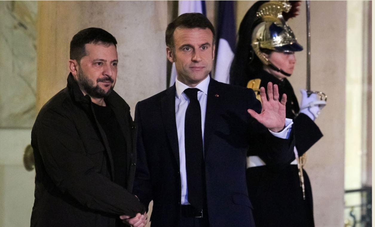 Le Président Emmanuel Macron accueille le Président de l’Ukraine, Volodymyr Zelensky, Elysée,Paris, 16-02-2024