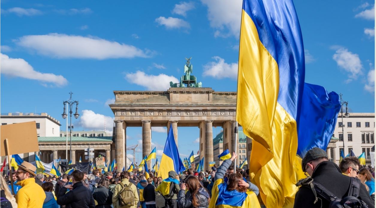 Manifestation anti-guerre contre l'invasion russe de l'Ukraine, Berlin - 24 février 2024