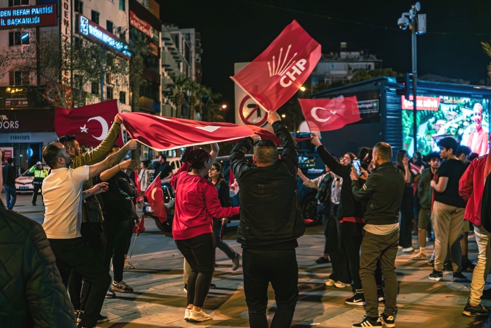 Célébration de la victoire des candidats du CHP aux élections locales - Turquie, Denizli, 31 mars 2024