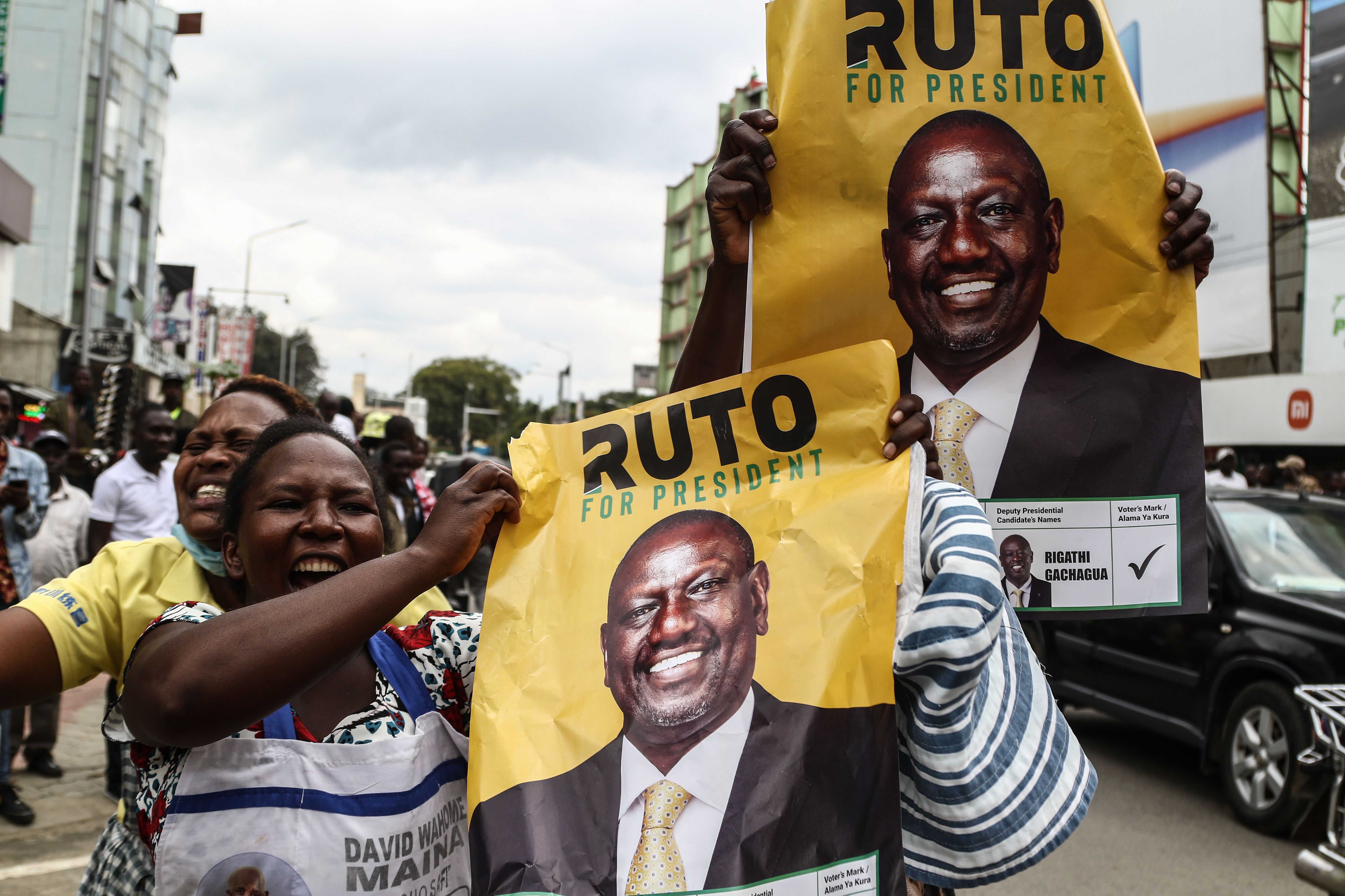 Des partisans de William Ruto célèbrent le verdict de la Cour suprême à Nakuru, au Kenya - 5 septembre 2022 